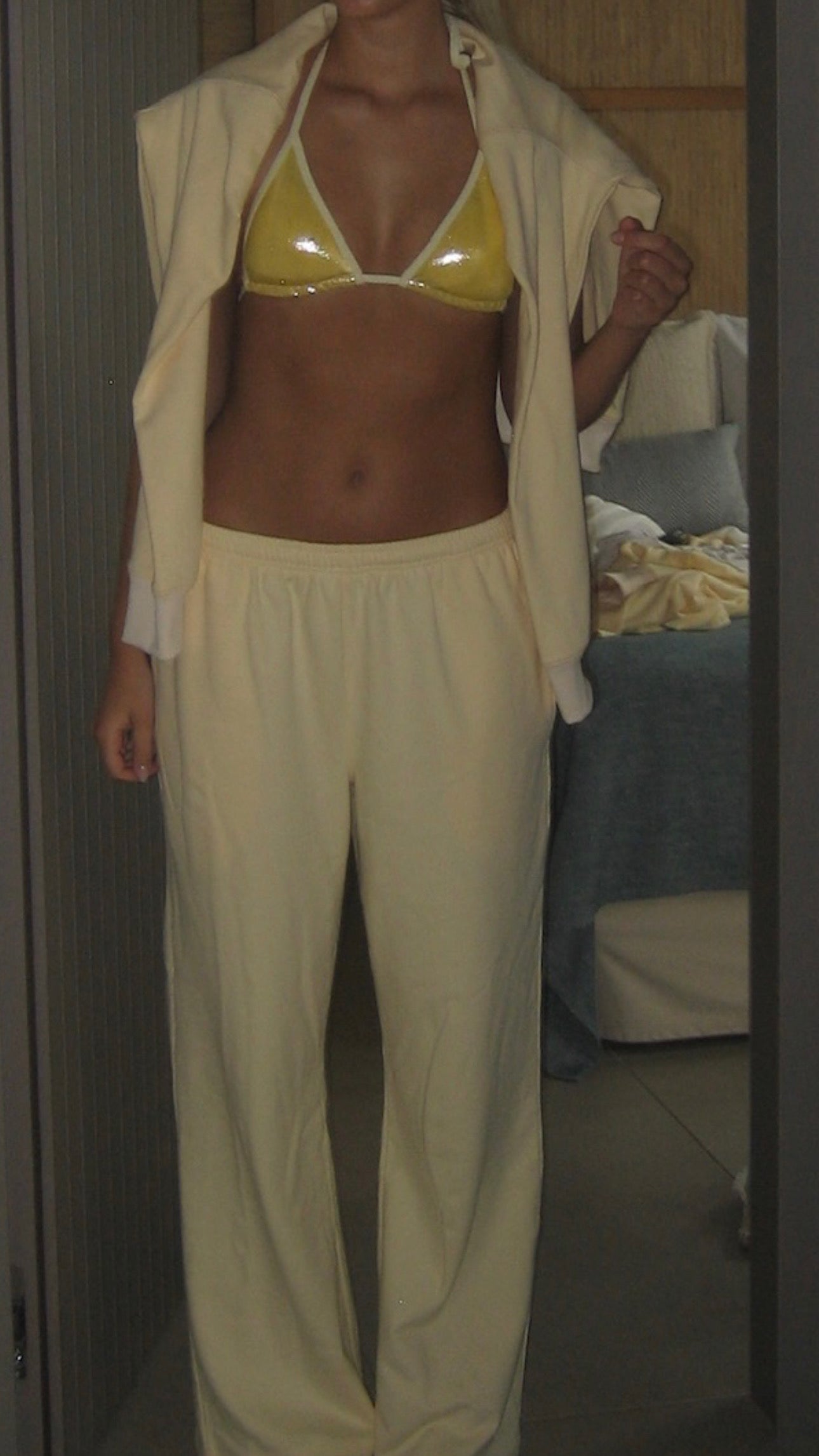 BUTTER YELLOW JOGGERS